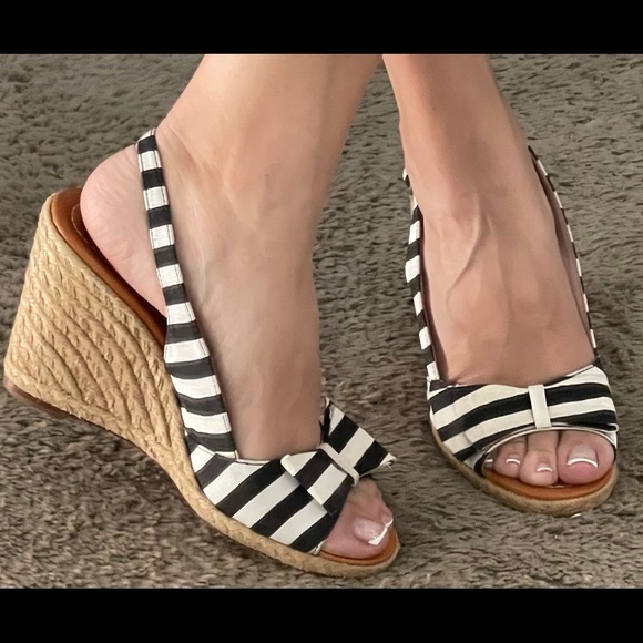 Kate Spade ♠️ sandals - size 8 - Picture 3 of 11